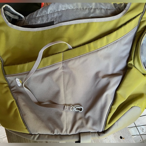 Go GaGa Messenger/Diaper Bag - Picture 5 of 13